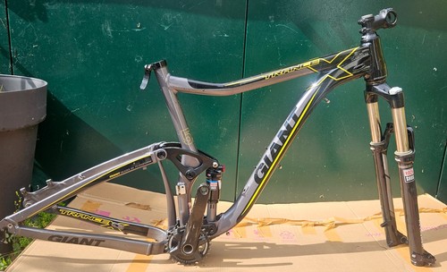Giant Trance X 29. Frame, Fork, Rear wheel and extras - Picture 4 of 13