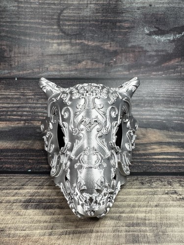 Cubone-Inspired Dragon Skull Mask – 3D Printed Silver Gothic Cosplay Decor - Picture 3 of 8