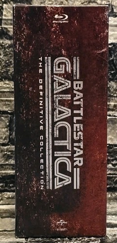 Battlestar Galactica: The Definitive Collection Blu-ray 2015 Pre-owned Exc Cond - Picture 3 of 6