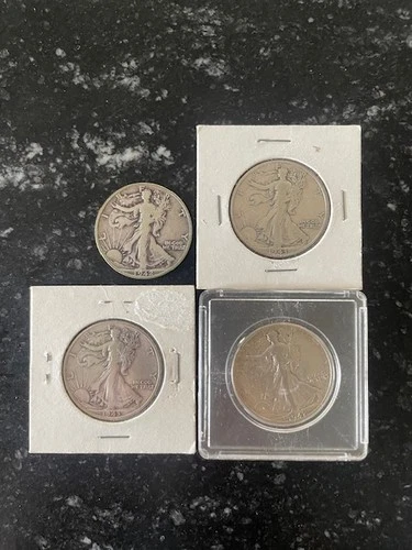 Silver Half Dollar 1942 And 1943 Walking Liberty Coins - 2 Each, Total 4 Coins