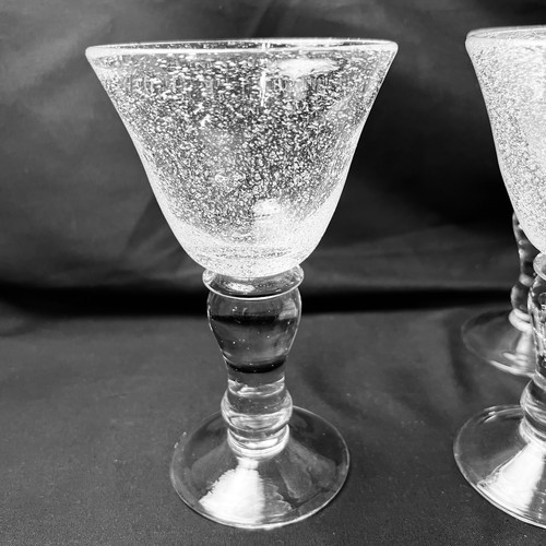 Set of 6 Clear Stemmed Seeded Bubble Glass Wine Glasses Goblets 6-5/8” EUC - Picture 2 of 7