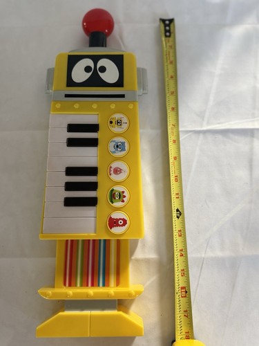 Yo Gabba Gabba! Transforming Plex Keytar *NOT WORKING* - Picture 8 of 9