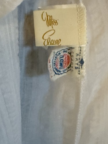 Vintage Miss Elaine white cotton Nightgown & Robe with flower embroidery - Picture 2 of 7