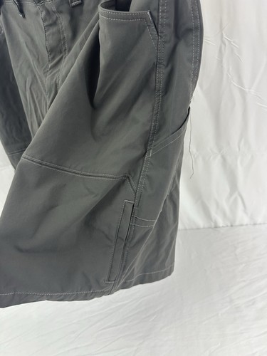 Wrangler Cargo Utility Pocket Shorts Size 44 Stretch Gray - Picture 2 of 6