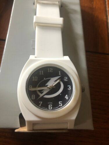 Montre Homme Blanche NFL GAME TIME TAMPA BAY LIGHTENING Montre Neuf dans sa boîte  - Photo 1/1