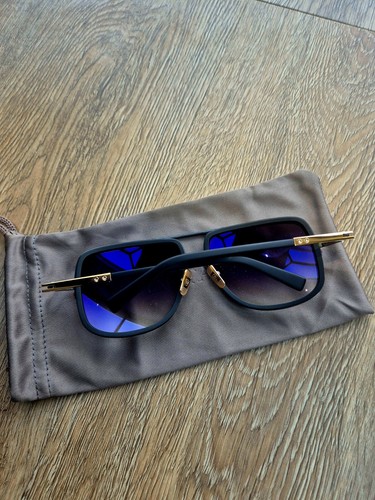 Dita Mach one matte black gold - grey gradient lens - Picture 4 of 4
