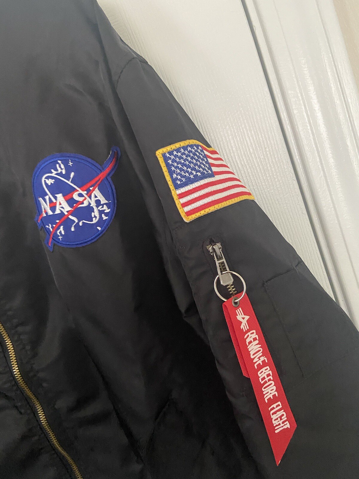 Picture 2 of 5