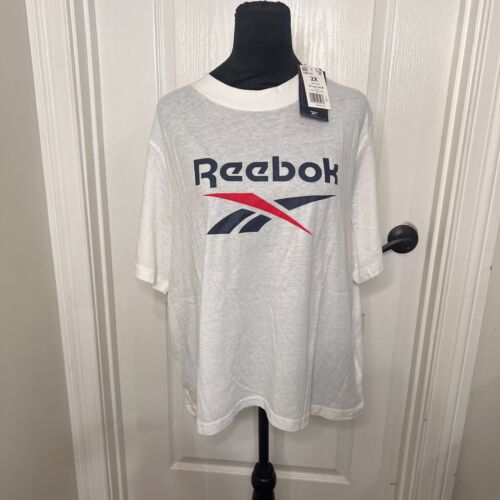 Reebok Womens Shirt 2X White Front Logo Crop Tee Training Activewear NWT - Picture 2 of 9