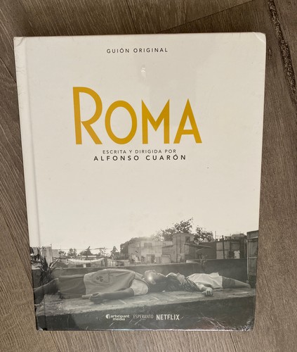 ROMA The Original Movie Screenplay Book Hardcover Alfonso Cuaron - New Sealed - Bild 3 von 5