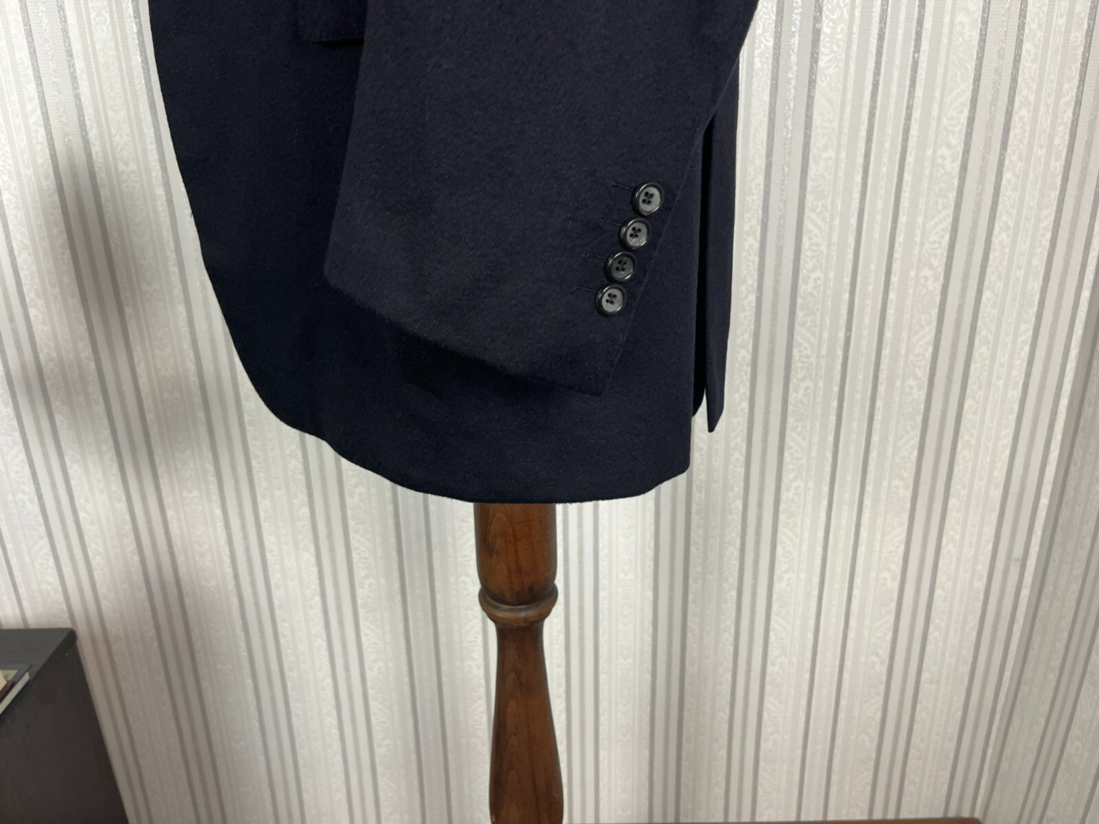 Picture 6 of 10