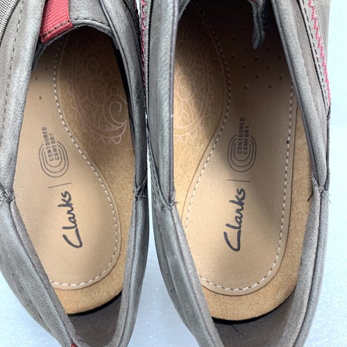 CLARKS Casual Slip On Leather Shoes Brown - Women's 7.5 - Picture 6 of 11