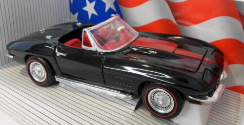 Ertl 1/18 Scale Diecast - 7445 1967 Chevrolet Corvette L-71 Black - Picture 2 of 4
