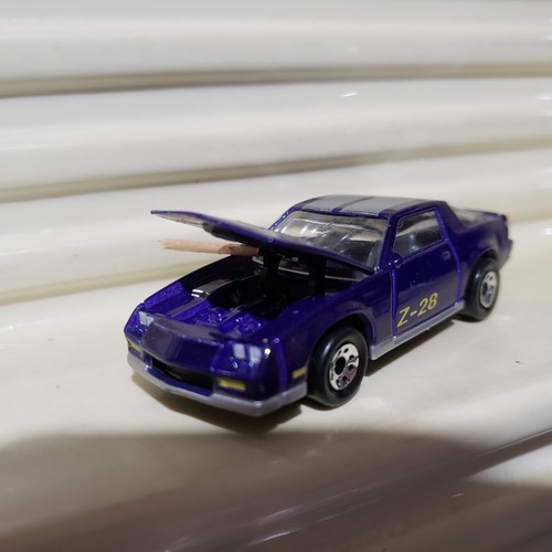 Matchbox 1994 COLLECTOR's CHOICE #21 Purple Hood Opening CAMARO Z28 C9.5 MintBxd - Picture 4 of 15