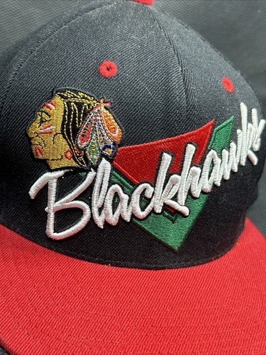 Cappello Chicago Blackhawks Mitchell & Ness NHL Vintage Hockey Snapback - Foto 2 di 9