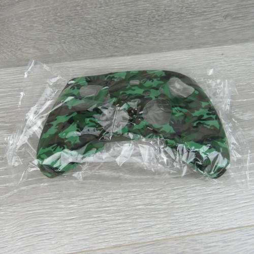 Silicone Grip Cover For Xbox One Series X Controller Green Camo Design - Picture 7 of 7