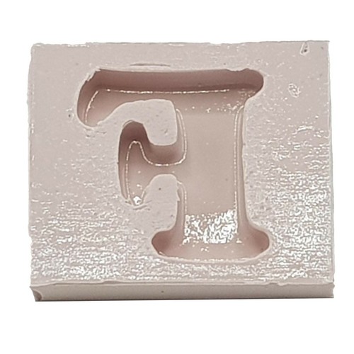 MD08-F Letter 'F' Silicon Rubber mould for resin craft casting - Picture 2 of 5