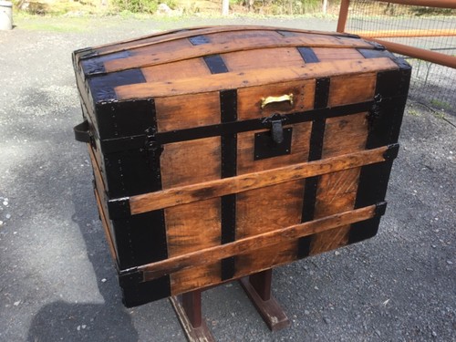 Antique Dome Steamer Trunk/ Restored - Picture 12 of 12