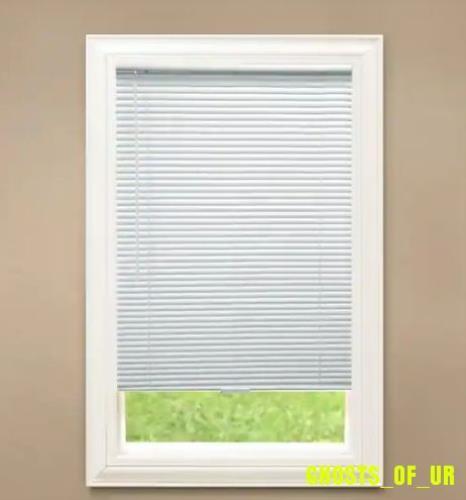 8 Assorted Window Blinds & Shades - Sizes 30" - 32.5" W - Brown & White ⏬⏬⏬ - Picture 3 of 13