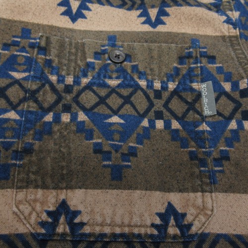 Woolrich Shirt Mens Large Brown Aztec Button Down Midweight Southwestern Vintage - Picture 6 of 11