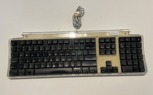 Genuine Apple M7803 Wired USB Pro Keyboard (Black Keys) *Tested & Working* - Picture 6 of 6