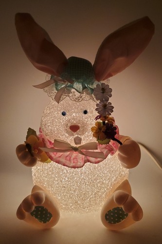 Vtg Mrs Easter Bunny Rabbit Plastic Melted Popcorn Hat Flower Light Nightlight - Picture 3 of 16