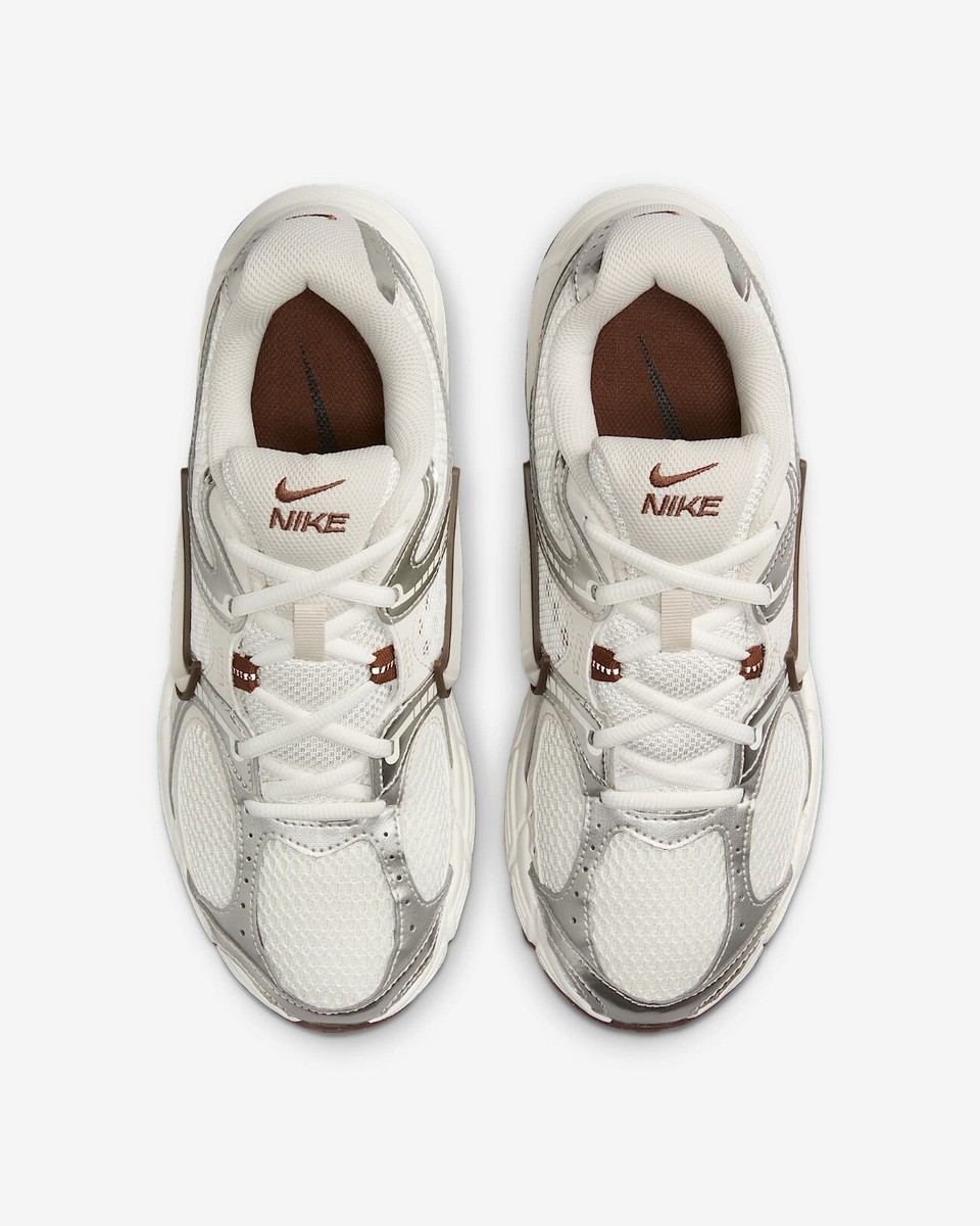 Nike V5 RNR Women's Cozy Fashion Shoes Sneakers HQ7901-102