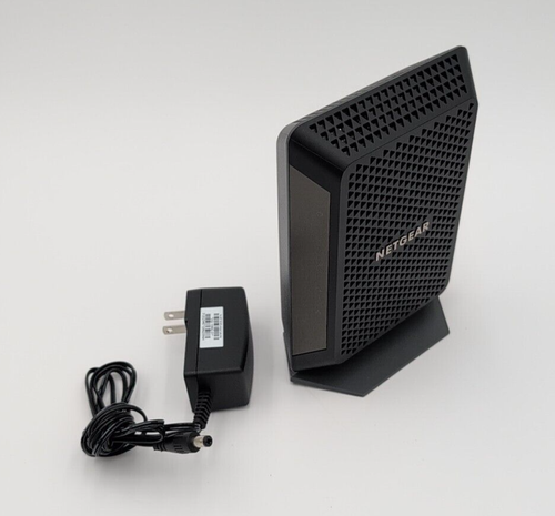 NETGEAR CM700-100NAS Cable Modem - 第 1/4 張圖片