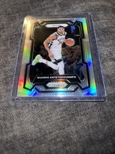 2023-24 Panini Prizm Giannis Antetokounmpo Silver #103 Milwaukee Bucks