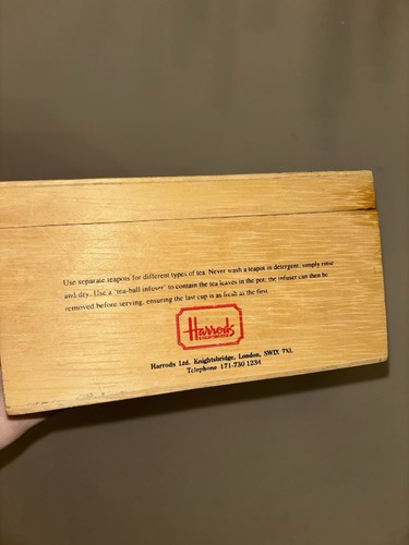 Vintage Harrods Assam Tea Wooden Box Tea Caddy Storage Prop Ornament Kitchen - Picture 3 of 8