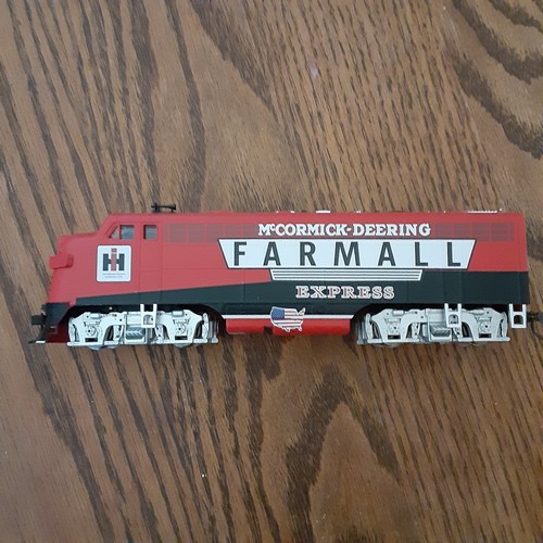 Locomotiva scala HO Hawthorn Village McCormick-Deering Farmall Express unità f - Foto 3 di 8