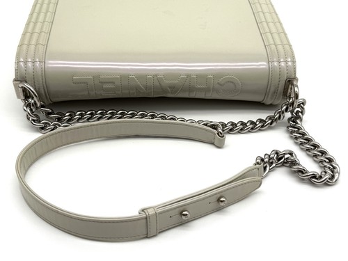 CHANEL Boy Flap Bag Patent Leather in White Gray Chain Shoulder from Japan G-4 - Picture 7 of 24