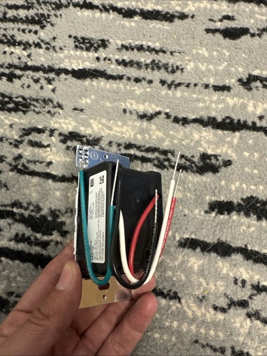Lutron Sunata 4 Button Hybrid Keypad (takes a Load) - 第 3/3 張圖片