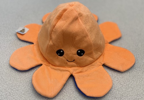 goffa plush Hat Octopus Reversable Adult One Size Peach Blue NEW B8 - Picture 1 of 8
