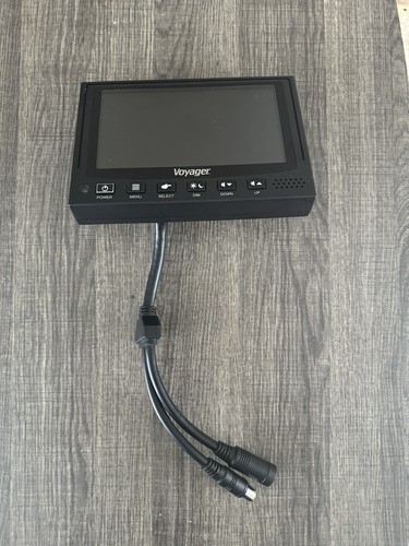 Voyager VOM74WP 7'' Quad Screen LCD Video Monitor - (4) Video inputs - Picture 2 of 3