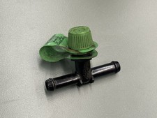 2007 Lexus RX350 FUEL VAPOR CHARCOAL CANISTER SERVICE PORT HOSE