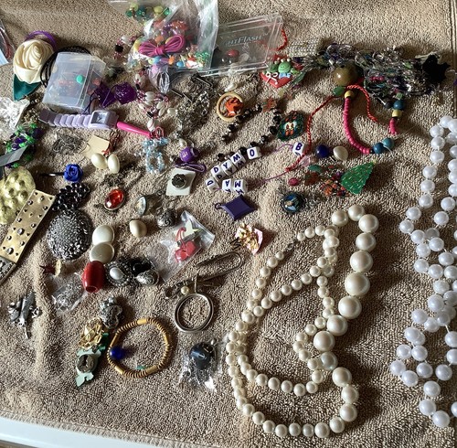 custom jewelry Lot 3 1/2 Pounds, Great Mix, All Excellent Condition See Pics - Picture 7 of 7