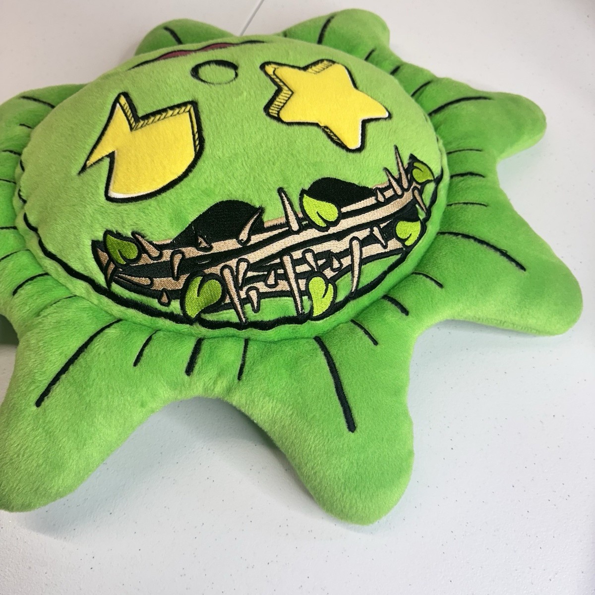 RARE Green Glo GangWorldWide Pillow Glory Univeristy Chief Keef