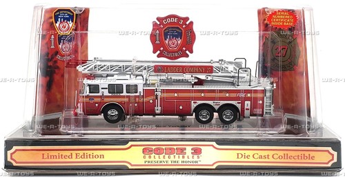 Code 3 FDNY Seagrave Rear Mount Ladder L-27 Truck 2003 Limited Edition #12853 - Picture 2 of 11