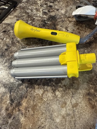 Drybar The Mixologist Styling Intercambiabile con Onda Spiaggia NO ALTRI ATTACCHI - Foto 4 di 6