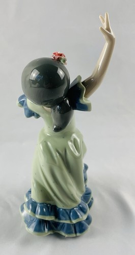 Lladro 5192 Lolita Flamenco Dancer Figurine BAILARITA BRAZOS ARRIBA with Box - Picture 3 of 13