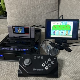 Hyperkin Retron 5 Launch Edition Black Console