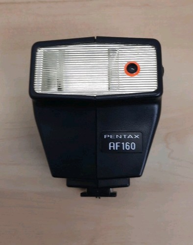 Vintage Pentax AF160 Automatic Electronic Flash Unit Tested & Working - Picture 1 of 7