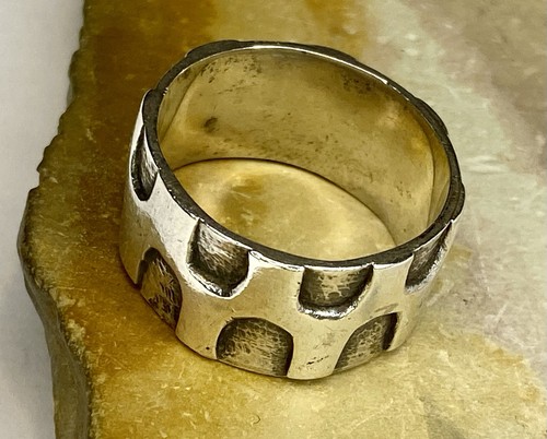 Anello castello medievale fascia sigari uomo argento sterling vintage misura 9,75 - Foto 3 di 17