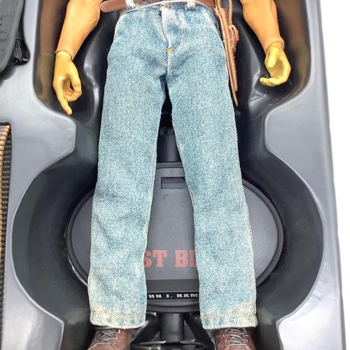 Hot Toys Rambo MMS21 1/6 Scale Figure First Blood Japan 12in Boxed Collectible - Picture 4 of 10