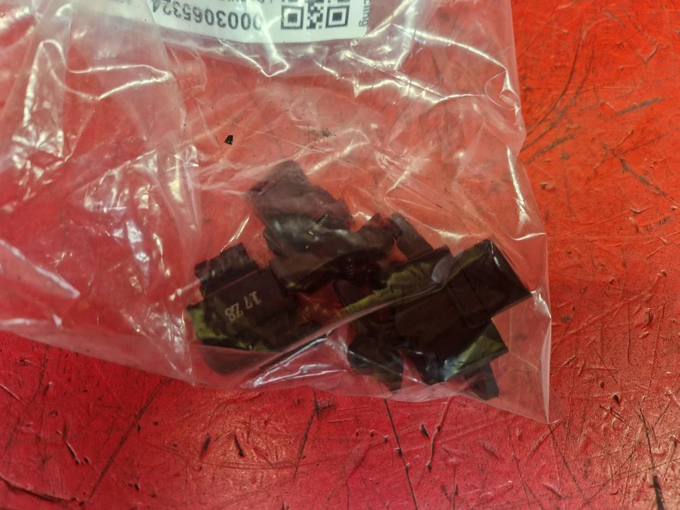 PIAGGIO VESPA LH INTERRUPTOR INTERRUPTORES DE ENGRANAJES MANO IZQUIERDA LH 2016 Foto 3 de 4