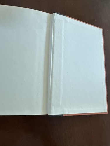 King Oil By Max Catto HC 1970 First Printing - Picture 9 of 9