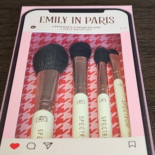 SPECTRUM 2024 Emily in Paris 4 Piece MAKEUP BRUSH SET 'A Little Luxury' NEW - Picture 3 of 12
