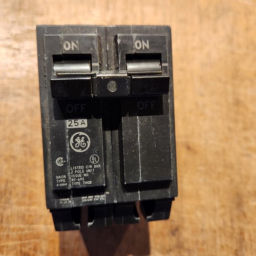 NEW THQB2125 - GE Bolt-On 240V 25A 2 pole circuit breaker 10kA@240V SHIPS FREE - Picture 2 of 7