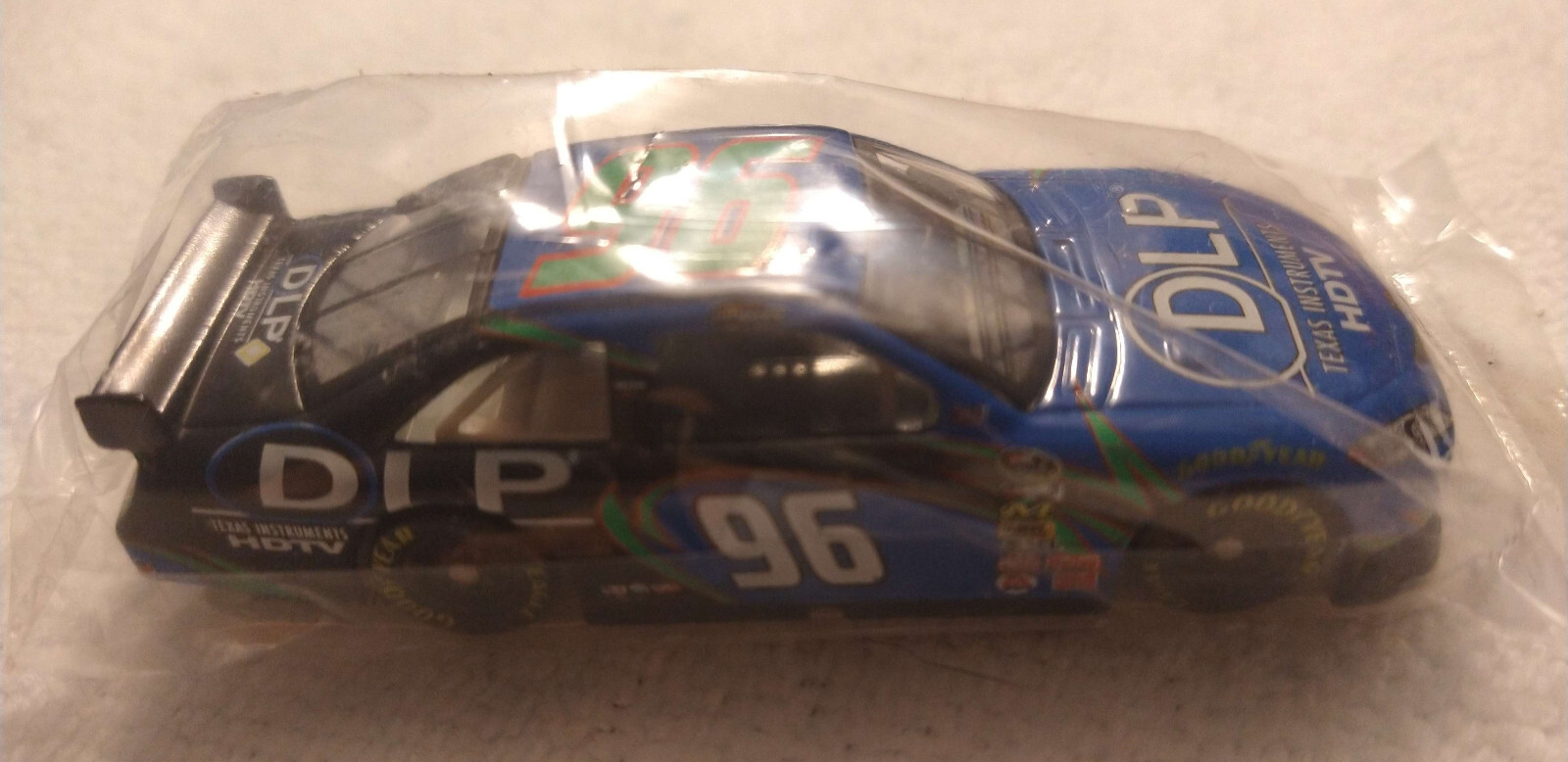 Picture 4 of 6