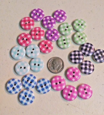 Pkg of 20 GINGHAM 2-hole White Wood Buttons 5/8'' 15mm Craft (2000) Color Choice